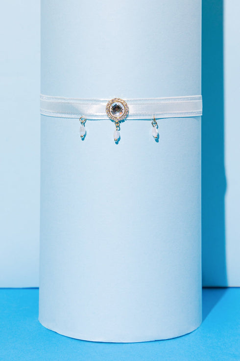 reminiscent-lace-choker Flying Tomato-Sophia's Style-13